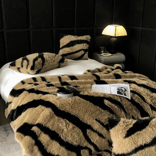 ZUZT Zebra Print Faux Fur Blanket  Polyester Soft Cozy Throw for Bed and Sofa